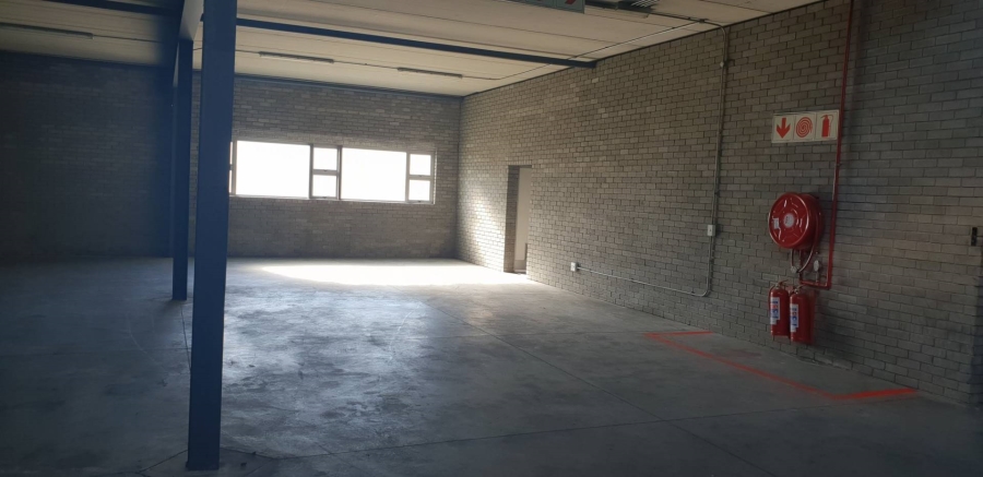 To Let commercial Property for Rent in Montague Gardens Western Cape